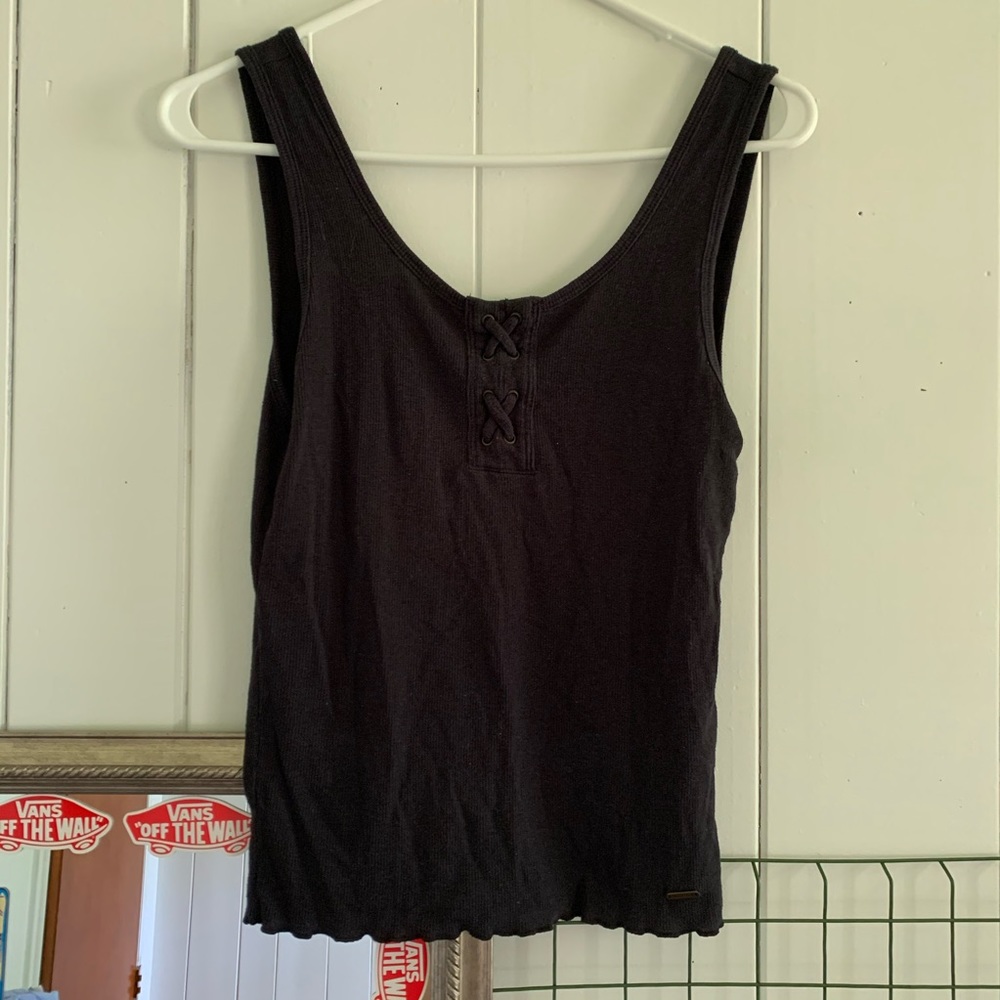 Cute top.
